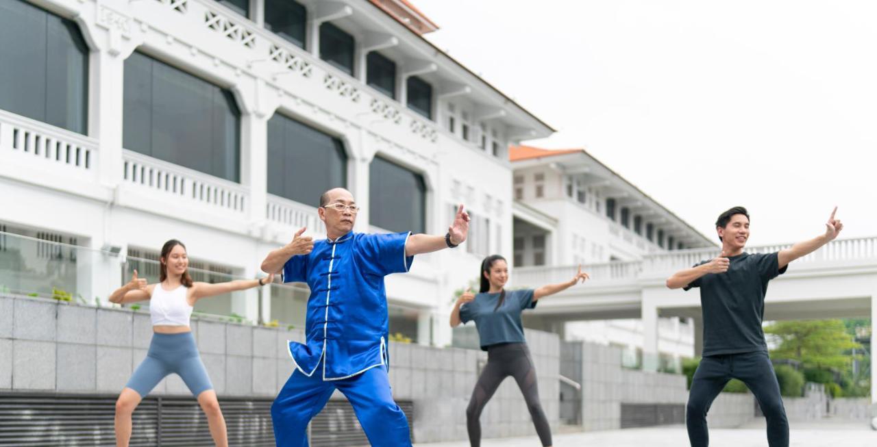 Oasia Resort Sentosa By Far East Hospitality Singapore Exterior photo Tai Chi Chuan