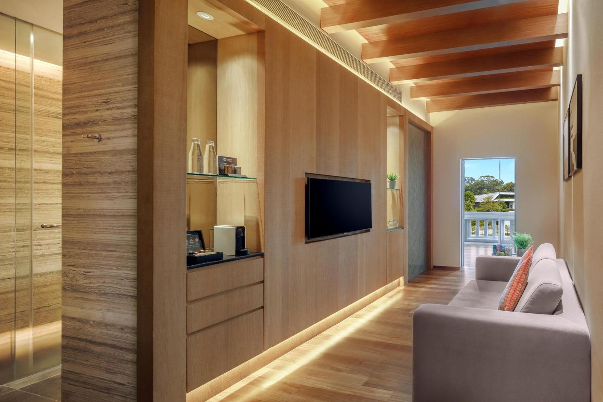 Oasia Resort Sentosa By Far East Hospitality Singapore Exterior photo A room at the hotel